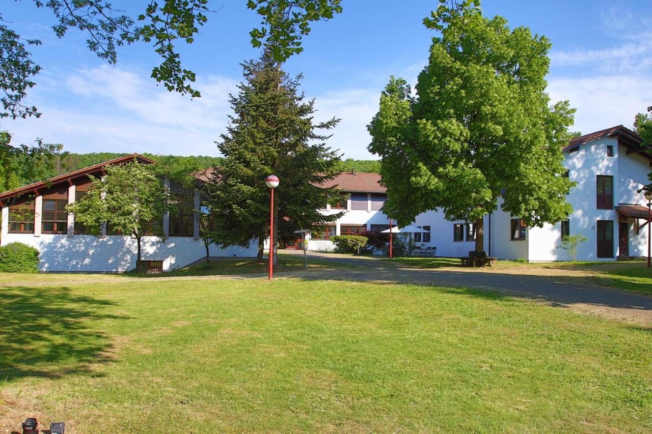 Hotel Tagungshaus Wernau Exterior foto